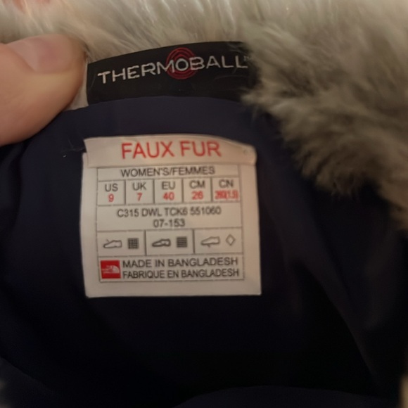 The North Face
Thermoball Micro Baffle Bootie - Women's - Picture 3 of 4